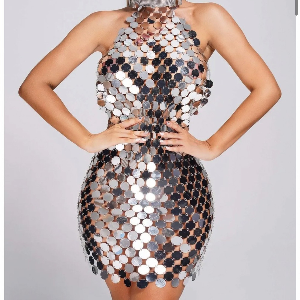 Bella Barnett dress